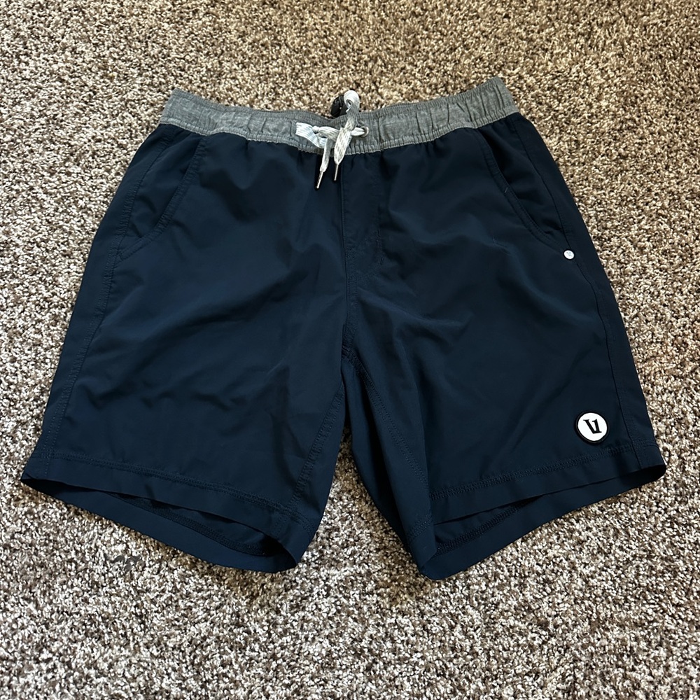 Vuori Men’s Kore Short 7.5” Navy